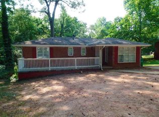 1421 Dennis Dr, Decatur, GA 30032