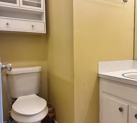 5th image of 113 Sorority Dr