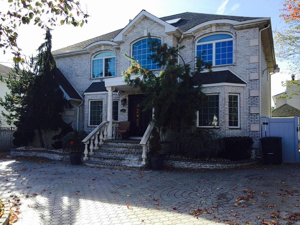 1st image of 224 Carteret St