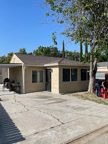 1042 E Rialto Ave Photo 1