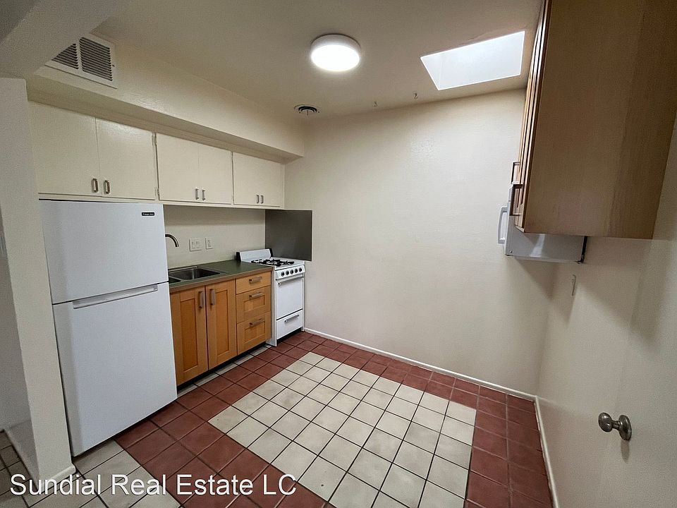 1st image of 120 S Carney Ave APT C
