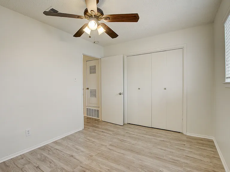 Highpoint North — Photo 10