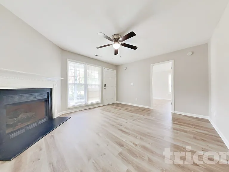 241 Gray Ghost St — Photo 3