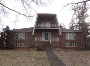 304 Coralwood Dr, Kingsport, TN 37663