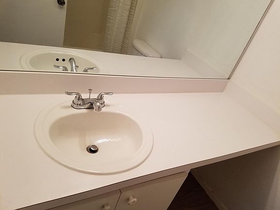 5th image of 4000 SW 23rd St #7-208