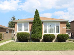 12853 S Marquette Ave, Chicago, IL 60633