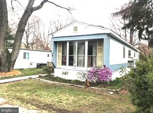 24 Maple Leaf Dr, Mullica Hill, NJ 08062
