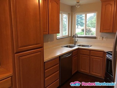 3rd image of 5206 S 300th Pl