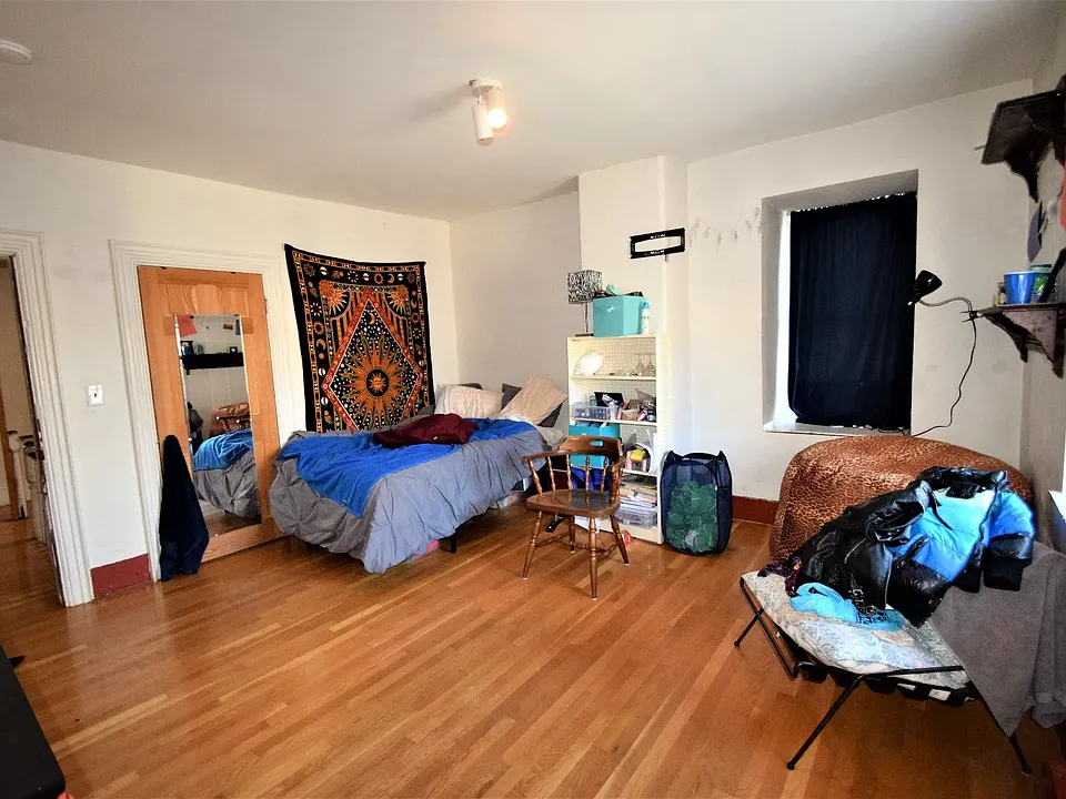 15 Sewall St #2