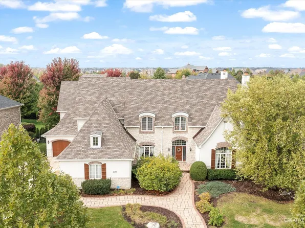 4520 Corktree Rd, Naperville, IL 60564
