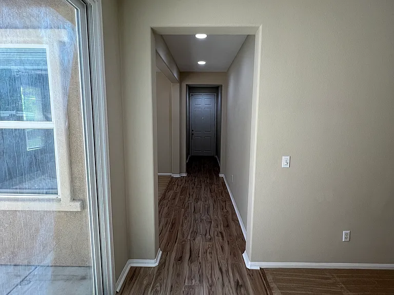 9714 Oporto Way — Photo 29