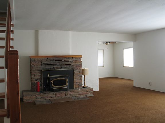 3rd image of 1869 Whispering Pines Dr