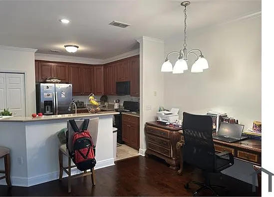 3 bed, 1705 sqft, $1,800 — Photo 4