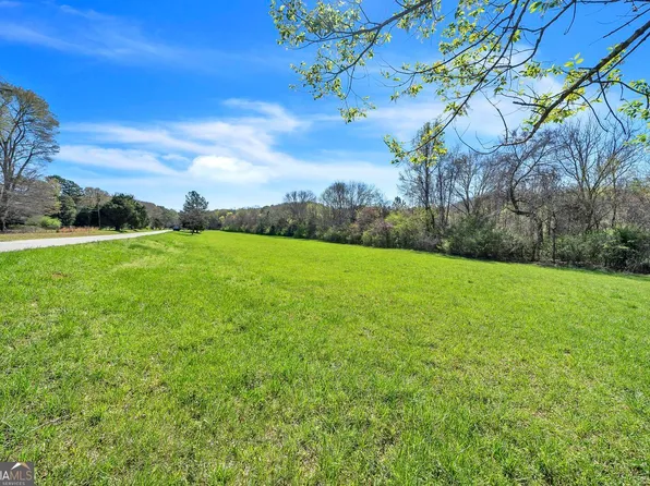 1 Carlton Dr, Rockmart, GA 30153