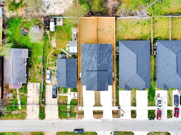 5th image of 9309 Caddo St