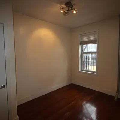 Rented by Nooklyn NYC LLC | media 19
