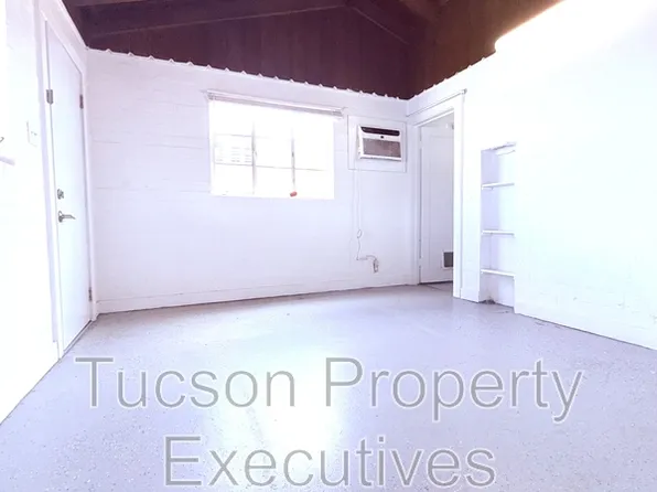 3218 E Benson Hwy #18, Tucson, AZ 85706