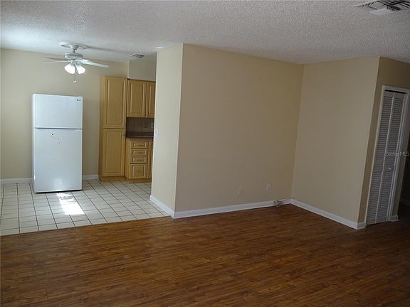 4th image of 2983 62ND AVENUE N