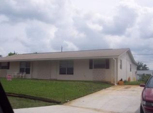 2366 NE Rustic Pl, Jensen Beach, FL 34957