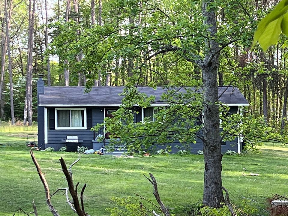 2nd image of 10404 Round Hill Rd
