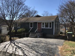 916 Rockland Ave, Charlottesville, VA