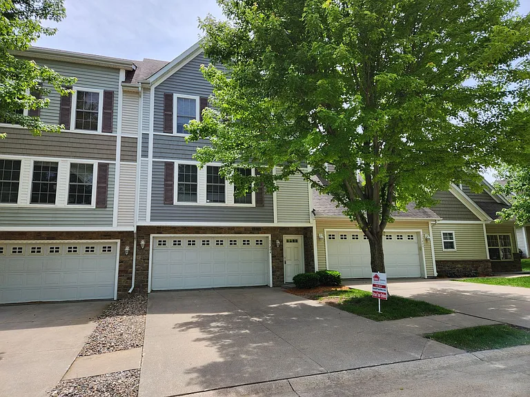 15404 Townsend Ave — Photo 27