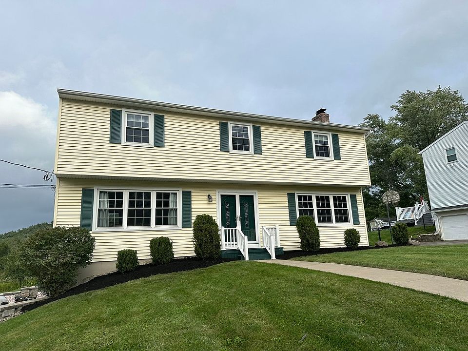 1st image of 11 Elmwood Dr