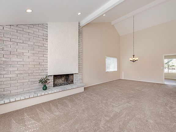 5th image of 5659 E Willow View Dr