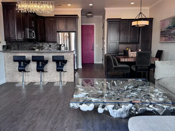 102 S Union Ave, Pueblo, CO