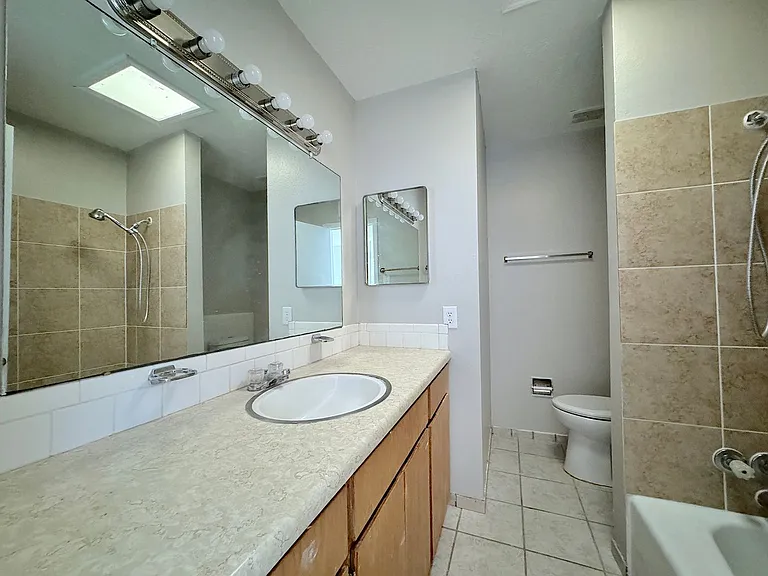 10200 Galahad Way — Photo 17