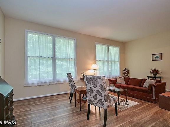 Large Formal Living Room