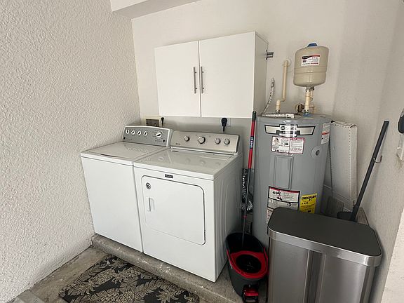 3rd image of 10116 Spyglass Hill Ln