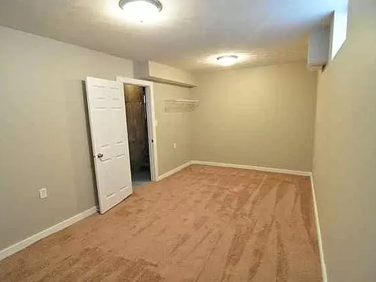 4919 Leighton Ave — Photo 17