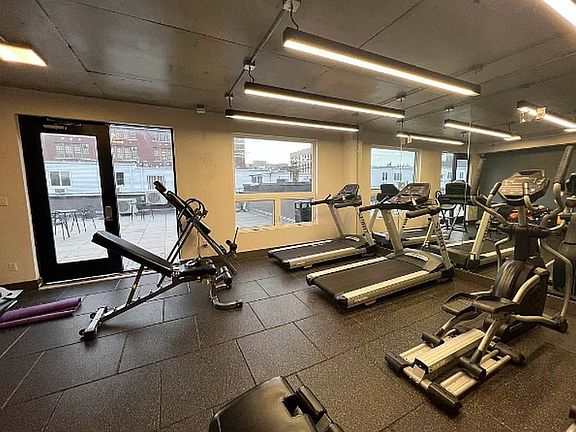 5th image of 243 Scholes St #4C