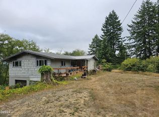 1041 Criteser Loop, Toledo, OR 97391