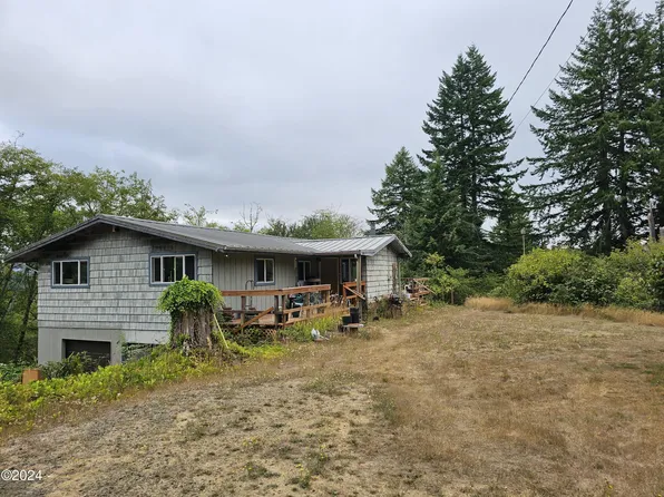 1041 Criteser Loop, Toledo, OR 97391