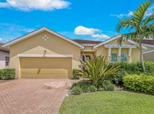 3271 Pilot Cir, Naples, FL 34120
