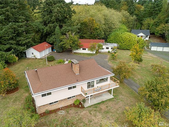 4th image of 8467 Knute Ln NW