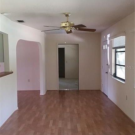 3rd image of 1137 Fleetwood Dr