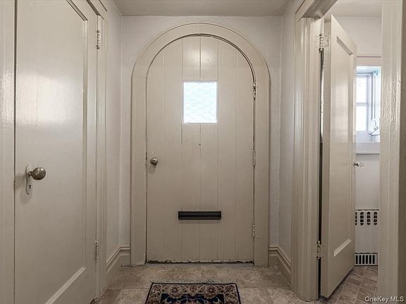 4th image of 109 Wickham Road