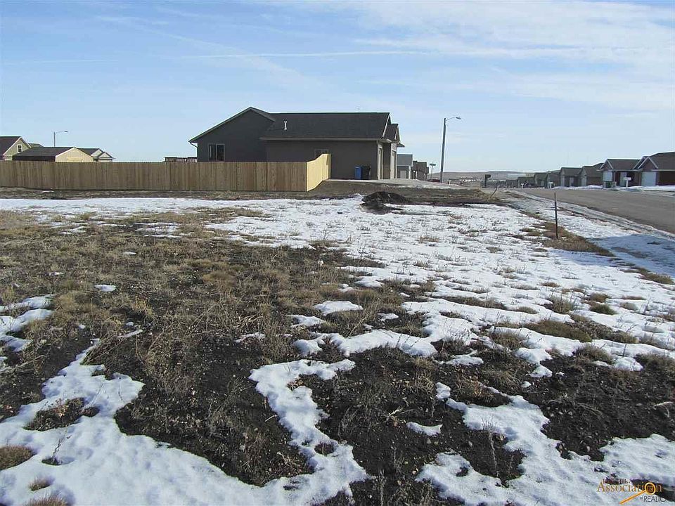2nd image of Tbd Sapphire Ln