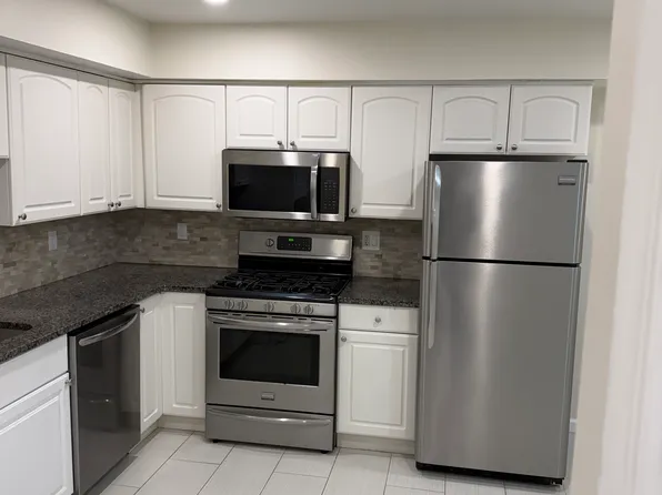 2300 Naudain St #1, Philadelphia, PA 19146