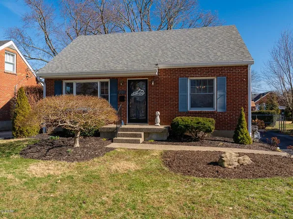 221 Merriman Rd, Saint Matthews, KY 40207