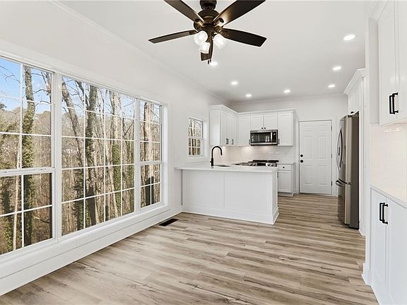 5th image of 5560 Pilgrim Point Ext