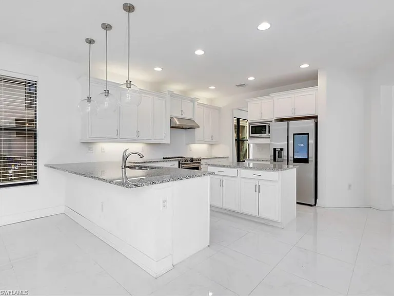 10008 Chesapeake Bay Dr — Photo 12