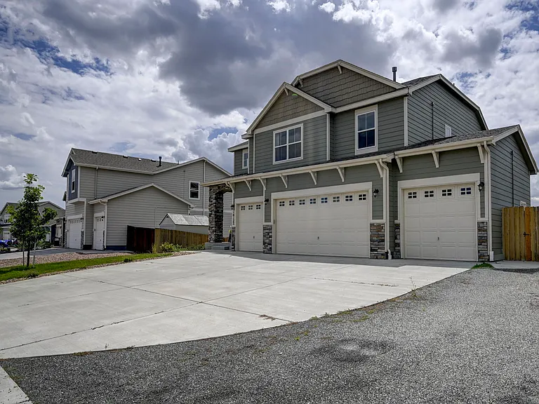 10122 Bracknell Pl — Photo 4