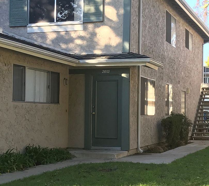 1st image of 2613 Sextant Ave