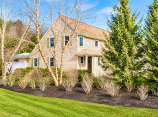 2 Lexington Dr #2, Kennebunk, ME 04043