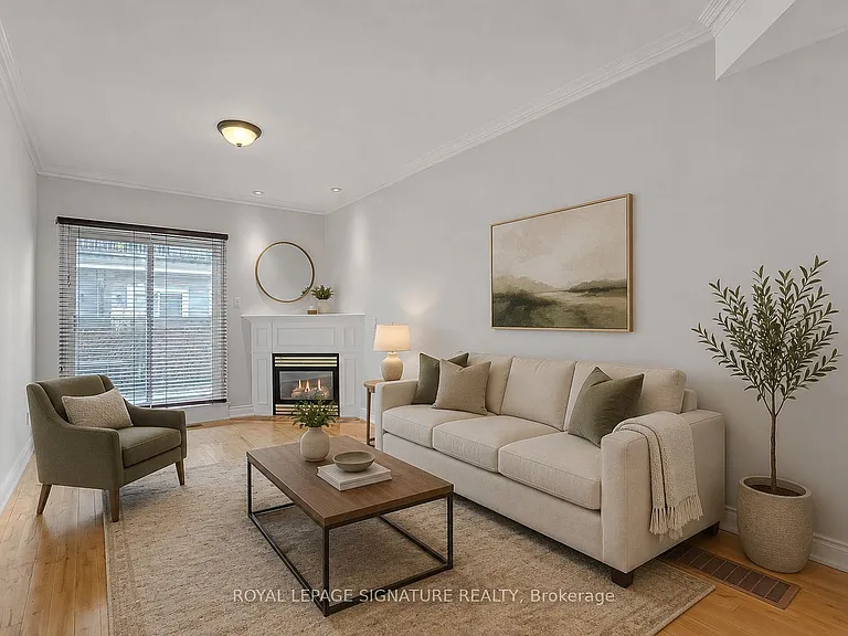 1019A College St — Photo 15