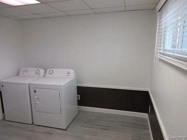 35600 Union Lake Rd #A — Photo 8